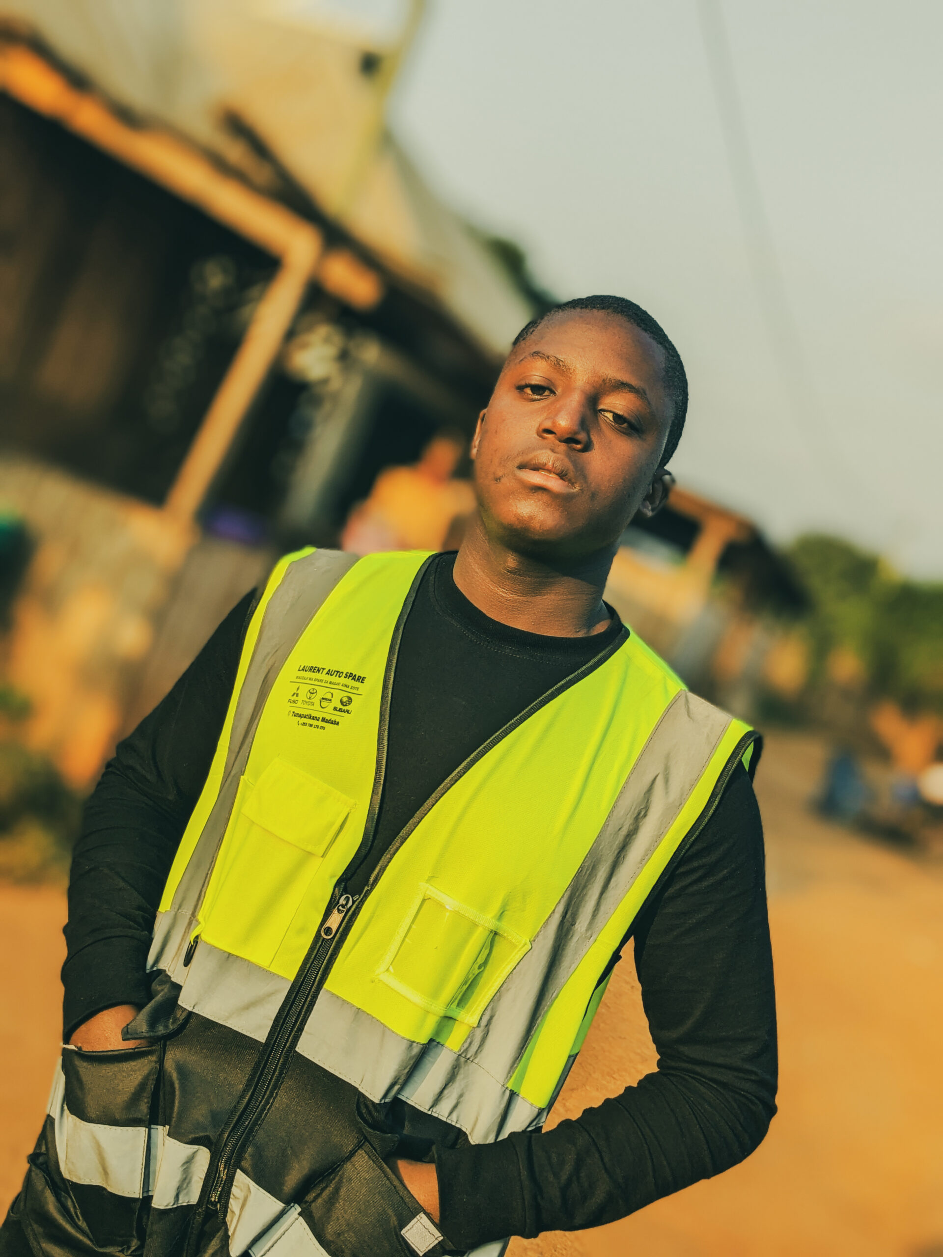 Sauti | Scar Punch Ft D Brack – Acha Nitambe (Prod Kibega)